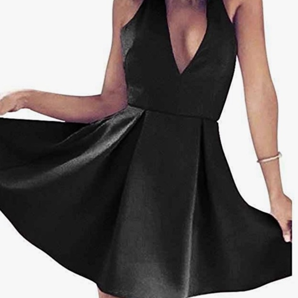 Forever 21 dress black A-line skater style dress size small twirling dress - Picture 1 of 6